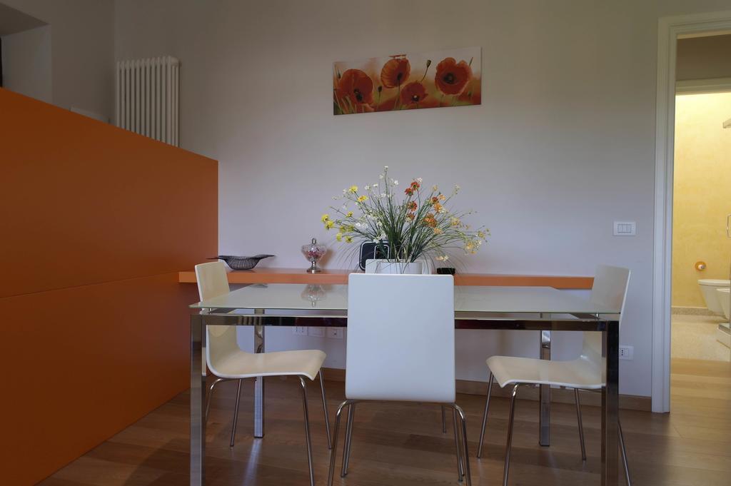 Yourhomeinlucca Le Palme Ruang foto