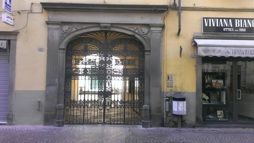 Yourhomeinlucca Le Palme Ruang foto