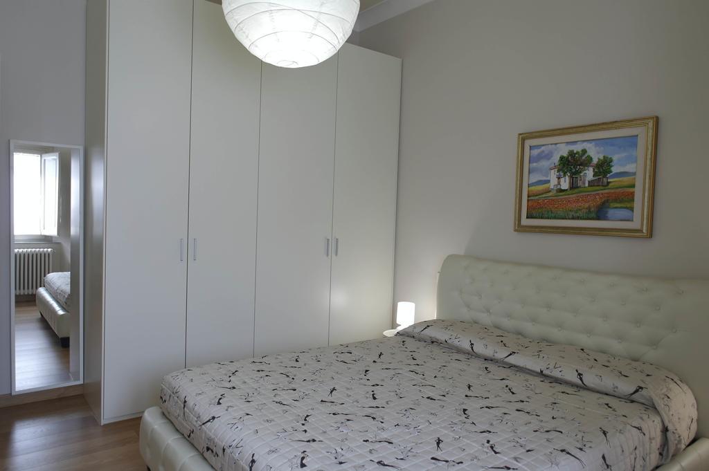 Yourhomeinlucca Le Palme Bagian luar foto
